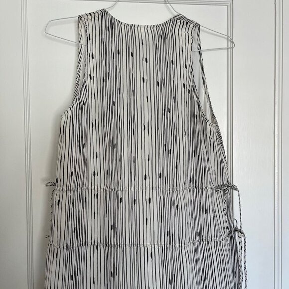 Designer! Brochu Walker Silk Sleeveless Button Up Dress | Size M - Picture 8 of 10